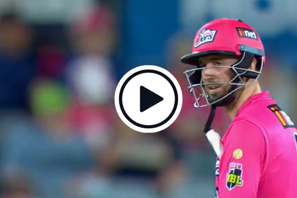 Watch: James Vince fumes after Andrew Tye wide leaves him stranded on 98*