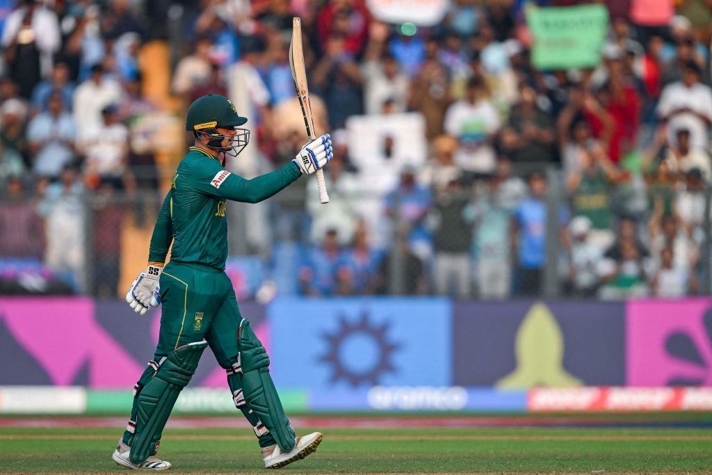 Quinton de Kock put on a show for the Wankhede crowd against Bangladesh